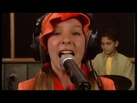 Complices  Al Rescate | MARIANA ( COMO SILVANA LOGRA CANTAR ENFRENTE DE TODOS )