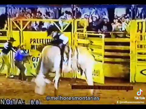 ANANIAS PEREIRA X FORRÓ PESADO - RODEIO DE NOVO HORIZONTE 2002