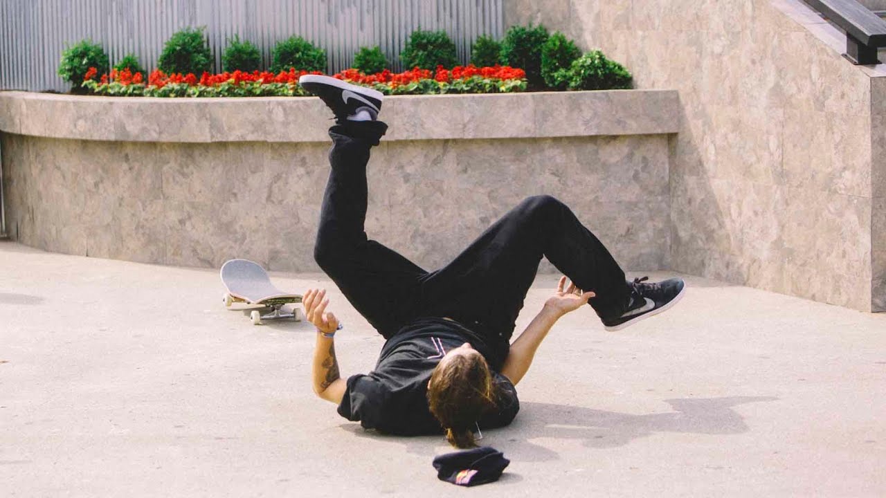 Biggest Bails and Best Tricks from Red Bull Hart Lines