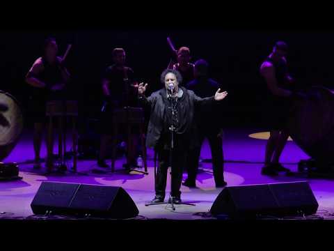 live Enzo Avitabile ed i Bottari di portico  Nun è giusto