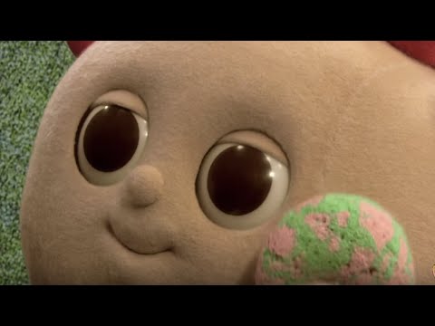 In the Night Garden 101 - Makka Pakka Washes Faces