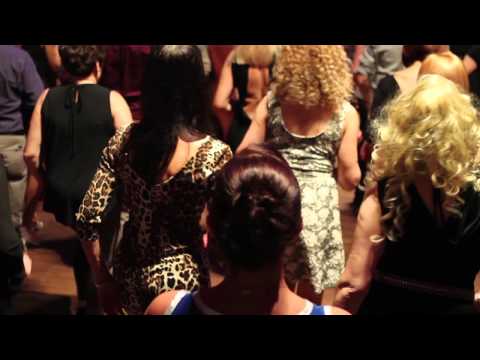 BALLO DI GRUPPO COMO ME GUSTA-DJ.BERTA 2014