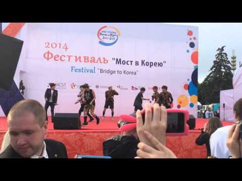 140614 BTS in Moscow on festival "Bridge to Korea" - NO