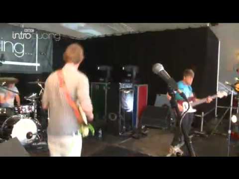 BBC Introducing: Soft Toy Emergency - White Lights (Reading & Leeds 2009)