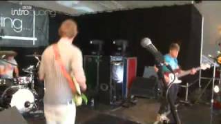BBC Introducing: Soft Toy Emergency - White Lights (Reading & Leeds 2009)