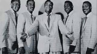 &quot;White Christmas&quot; - The Drifters