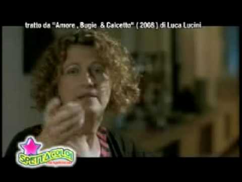 AMORE, BUGIE E CALCETTO | Intervista al cast