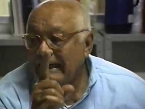 Mestre Onça Tigre - Milton Freire de Carvalho: Dia do Capoeira. Jomar. 917 MB. 13out e 04nov00. 02