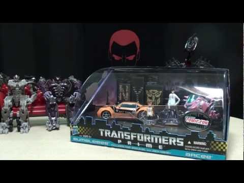 CONTEST WINNER! NYCC Exclusive Transformers Prime Bumblebee and Arcee