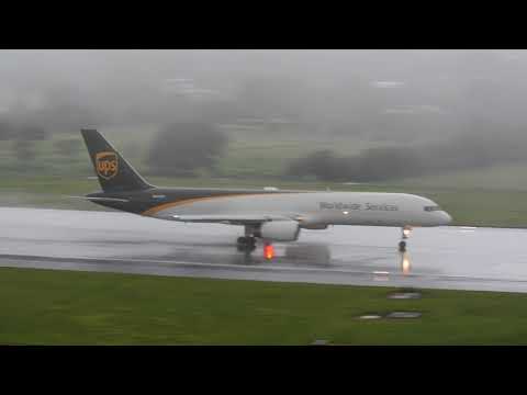 Despegue   de UPS  con mal tiempo!