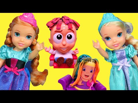 Play-doh hair ! Elsa & Anna toddlers have new baby sitters - playset