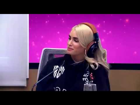 Lali defiende a Thalía en Radio de Argentina