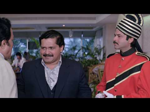 टिकू तलसानिया फँसे मुश्किल में | अनिल कपूर ने खोल दी पोल 😂 Loafer | Tiku Talsaniya Comedy Scene