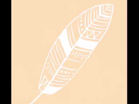 dibujando- Leiva Music con el pañuelo en los ojos