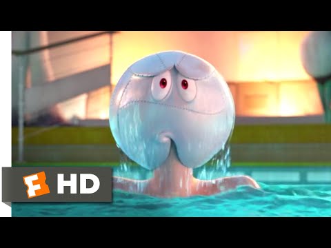 Hotel Transylvania 3: Summer Vacation - Everybody in the Pool Scene | Fandango Family