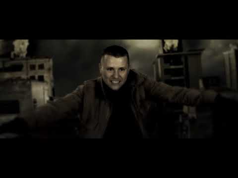 Pokój Z Widokiem Na Wojnę feat. Sokół i Marysia Starosta - Pokój z widokiem na wojnę