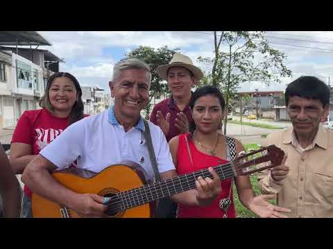 A song too strong for the mother-in-law, watch it until the end. Hermanos Carrión