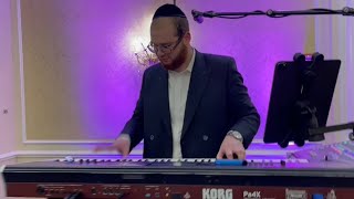 ריקוד שני: 🎹מוטי ברייר - 🎤סושר גוטמן