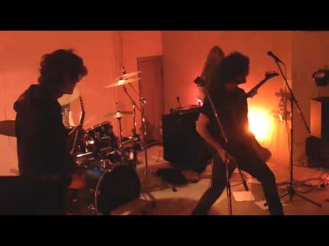 Hellcannon (Funeral Home - 12-22-2010) online metal music video by HELLCANNON