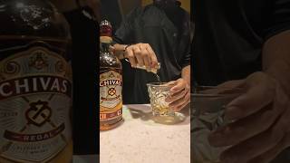 Download lagu Chivas Regal, minuman wiski sederhana untuk di rumah. mp3