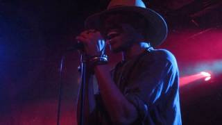 KAMAU - "Foolmoon" (Live in Boston)