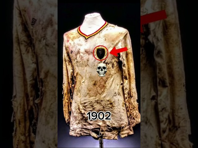 Vídeo relacionado con Sudadera Navy - Real Madrid CF Metallic Logo - Official Licensed Product - Talla 12