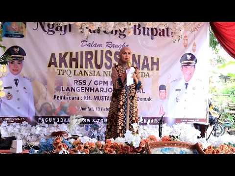 Ngaji bareng Bupati Kendal dalam rangka Akhirussanah di TPQ Lansia Nurul Huda