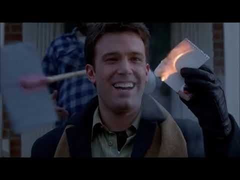 Surviving Christmas 2004 Drew goes to his childhood home