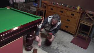 How to level a pool table without using a spirit level