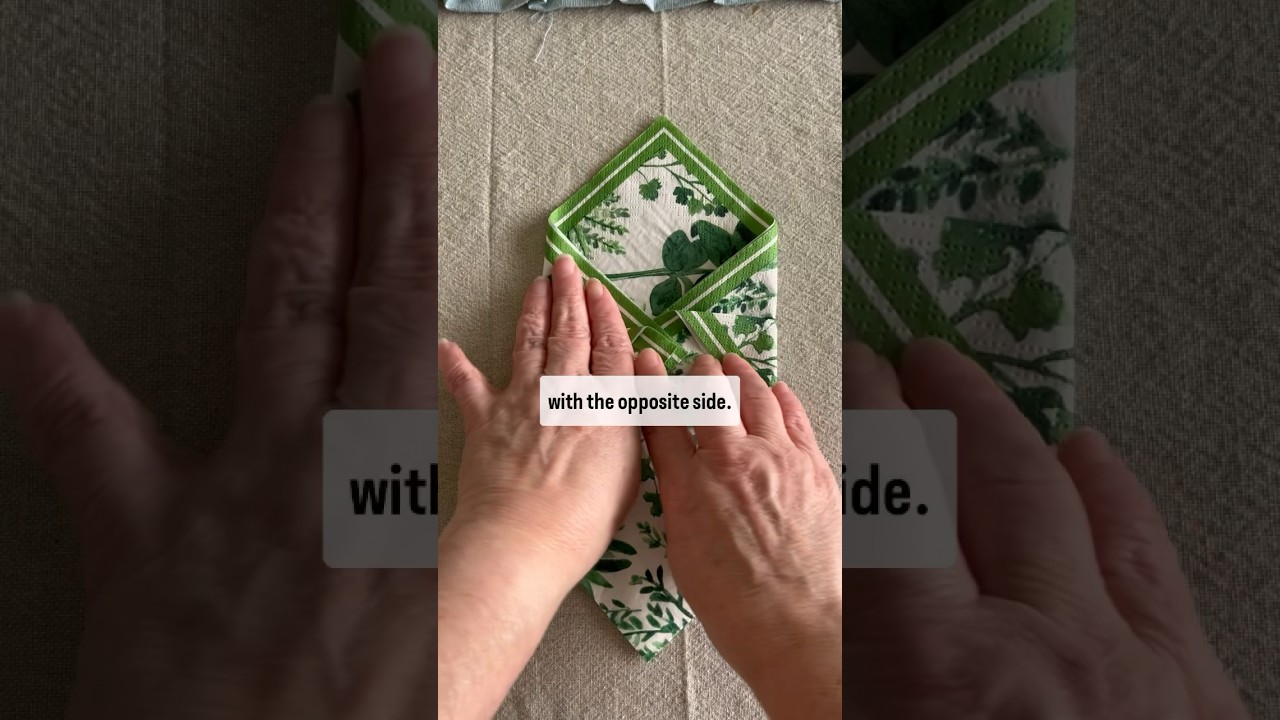 How to fold paper napkins into pockets. This easy #napkinfolding idea makes a fun #tablesetting idea