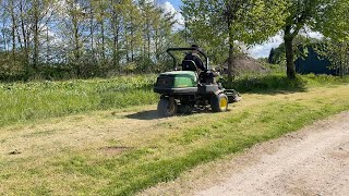 Trattorino rasaerba John Deere 2500 in vendita - Immagine 4 | Agronetto IT Trattorino rasaerba John Deere 2500 | Immagine 4 - Agronetto