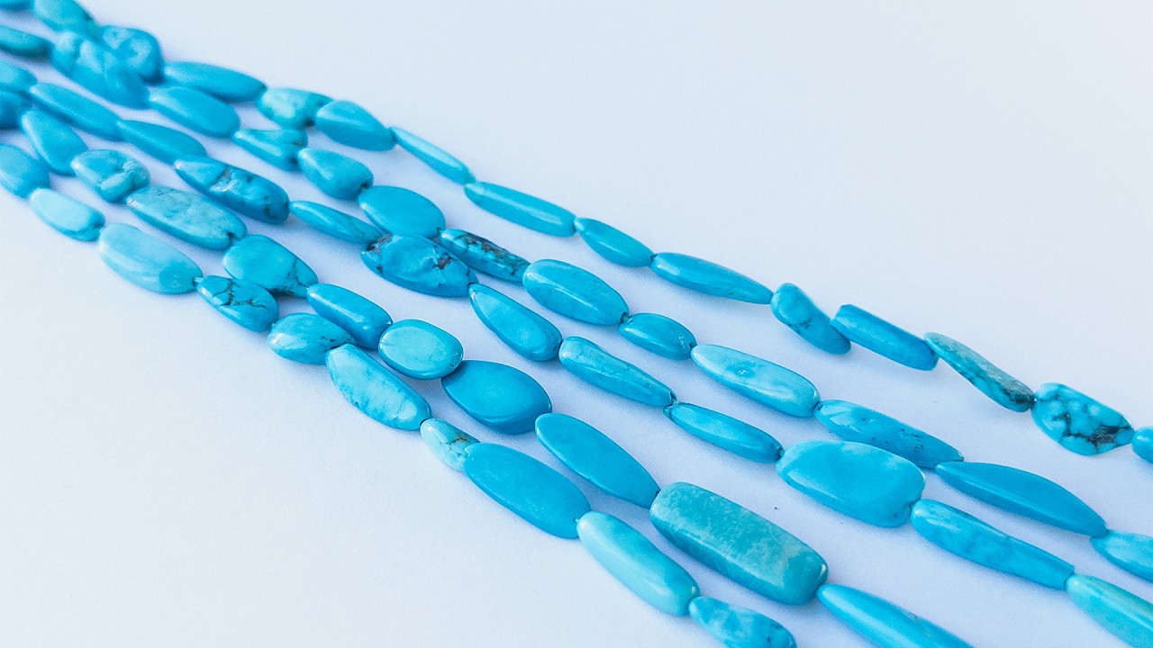 Howlite Turquoise | Smooth Tumble | 5-7.5mm Bead Size | 32cm Strand Length video