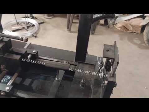 Conveyor wire belt mesh machine - Contact Number - +91 70168 53823