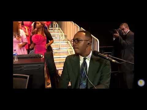 Church of god in Christ international youth choir - my soul loves Jesus ( I love his name )