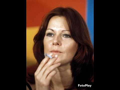 10 Beautiful Photos of Anni-Frid Lyngstad of ABBA!
