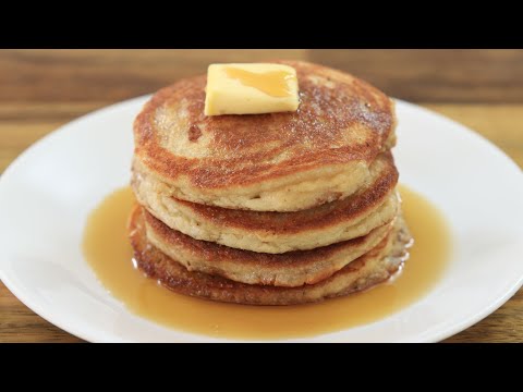 You Can Eat These Healthy Almond Pancakes Every Day!