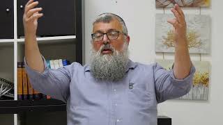 פנינה מהפרשה | פרשת וישב | הרב מנחם מן - הישמרות בטהרה גם בסביבה טמאה (ישיבת אור עציון) - התמונה מוצגת ישירות מתוך אתר האינטרנט יוטיוב. זכויות היוצרים בתמונה שייכות ליוצרה. קישור קרדיט למקור התוכן נמצא בתוך דף הסרטון