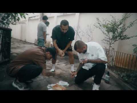 B.L.U.N.T - Discman Ft Dalsin ( @prod.denielz & @baratafather )