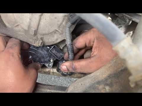 YouTube video about: Why is my drive light blinking acura tl?