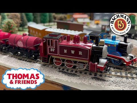 Red Rosie Wrecks Red Raspberry Tankers - Bachmann and Hornby Trains HO Scale