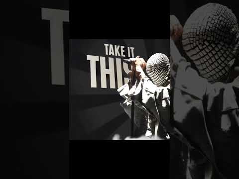 Kanye West- Flashing Lights