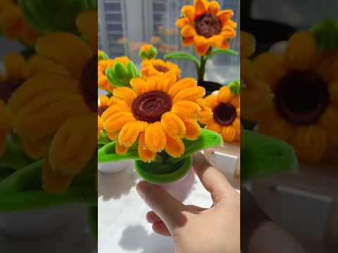 Handmade diy pipe cleaner flowers #handmade #diy #gift #diyflower #diycrafts #flowercraft #flowers