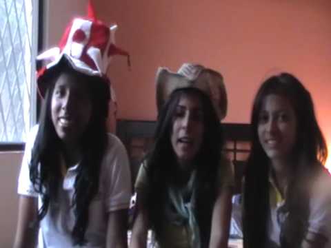 Nomads ft. Meche, Gianella y Sandy.