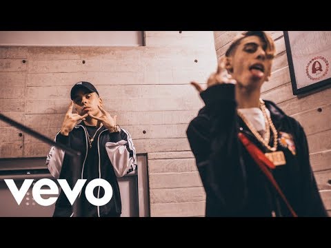 Mc Davo ft. Khea (Video envivo)