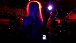 THE ASTEROIDS GALAXY TOUR - INNER CITY BLUES (Marvin Gaye Cover) live @ Molotow, Hamburg 11.05.2009