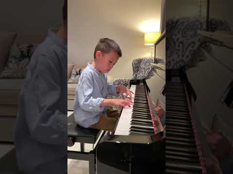 Dmitri Kabalevsky Op 51, No 3 Variations on a Slovakian Folksong | Andrew Wang (6yo)