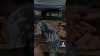 Download lagu Kudu piye ben isoh nyenengke atimu mp3 Download lagu Kudu piye ben isoh nyenengke atimu mp3