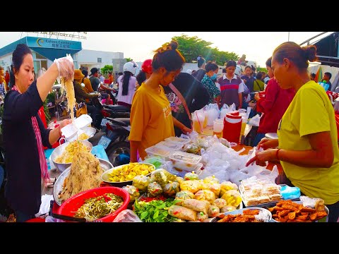 Cambodian Street Food In Front Of Garment Factory, Lots of delicious breakfast for factory workers