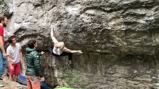 Video thumbnail of A Little Extra, 7a (direct). Peak District