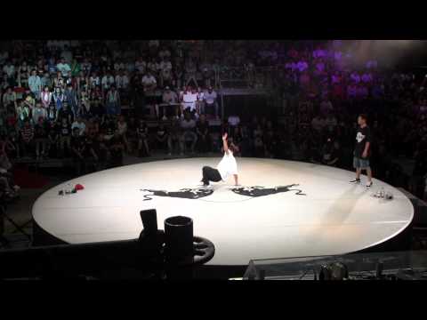 Red Bull BC One 2011 Taiwan Qualifier First Round Nauty One vs Zen